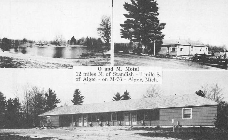 O and M Motel - Vintage Postcard
